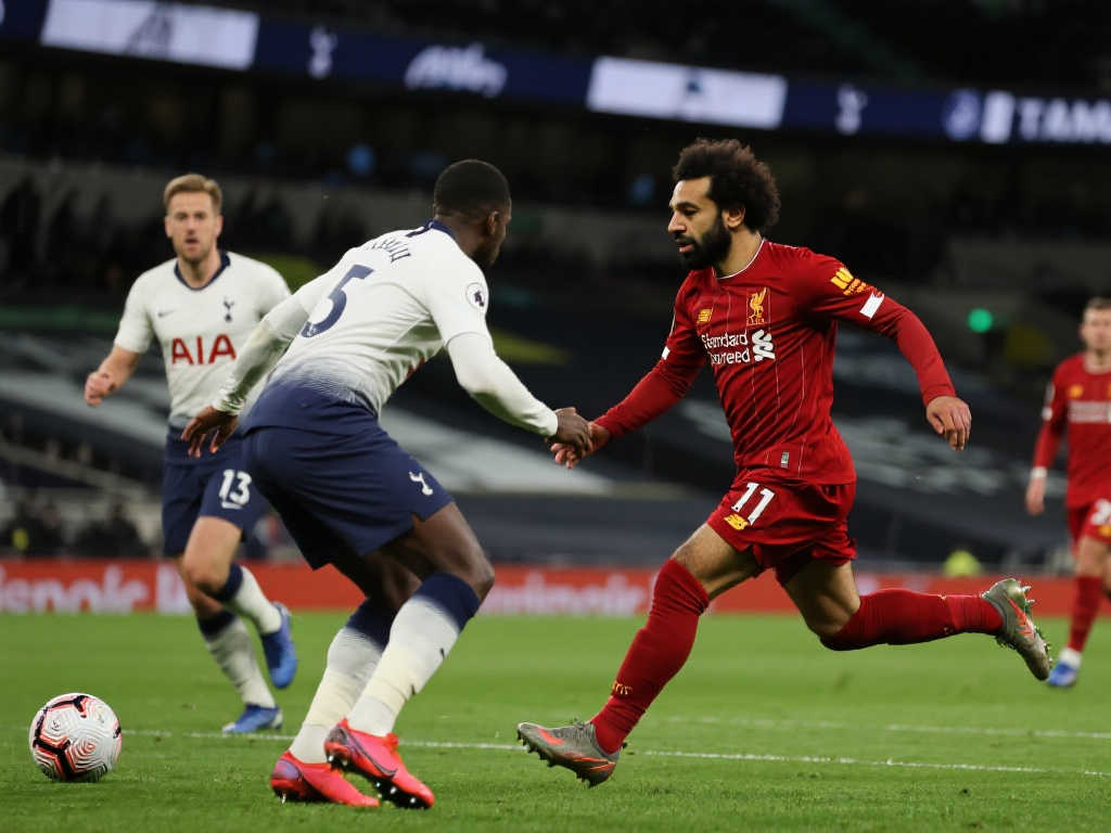 【英超】利物浦5-1大胜热刺,萨拉赫建功提前4轮锁定冠军 【英超】利物浦5-1大胜热刺,萨拉赫建功提前4轮锁定冠军